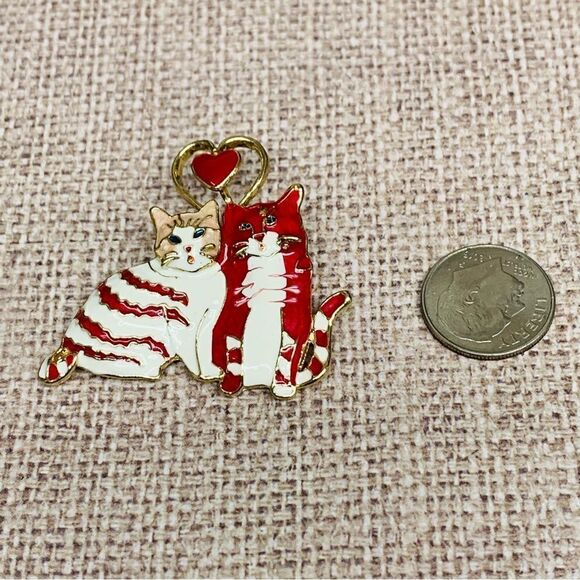 Gold Red White Painted Cat Brooch - Picture 1 of 2